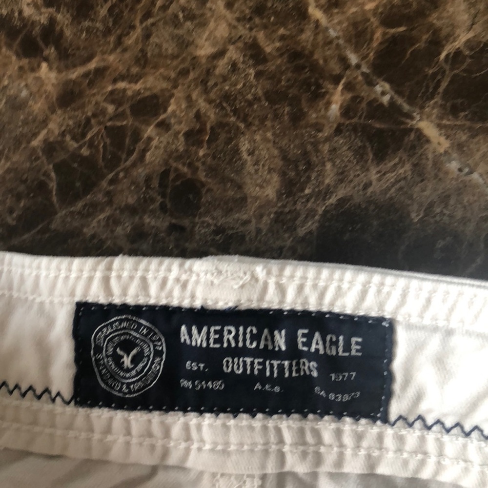 Stone color cargo shorts - Picture 3 of 4